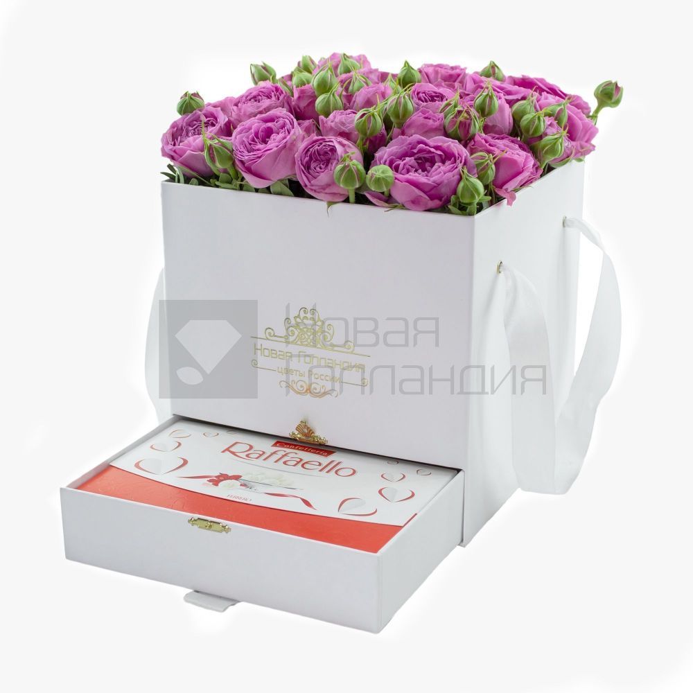 Белая коробка-шкатулка с розовой кустовой пионовидной розой №625