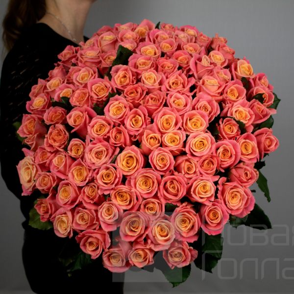 Букет 101 персиково-розовая роза 50 см