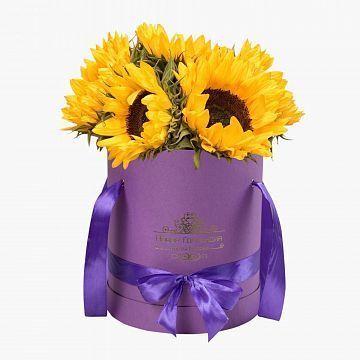 Подсолнухи в сиреневой шляпной коробке Подсолнухи в сиреневой шляпной коробке