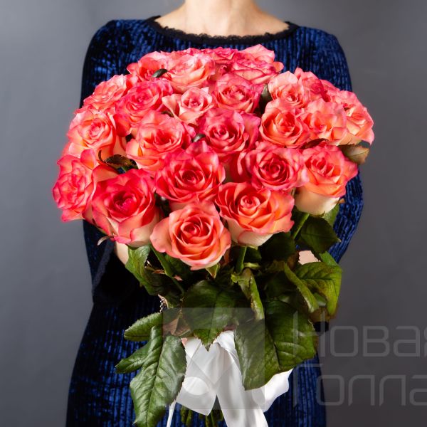 Букет 25 розовых роз 40 см