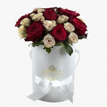 Композиция Искренность души в маленькой шляпной коробке Композиция Искренность души в маленькой шляпной коробке