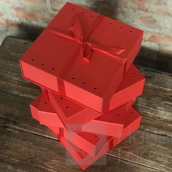 Коробка-буква Композиция из 5 букв красная