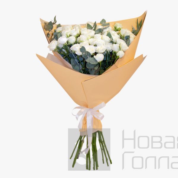 15 белых кустовых пионовидных роз Эквадор
