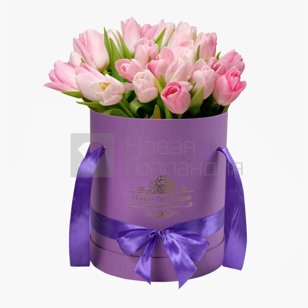 35 розовых тюльпанов в сиреневой шляпной коробке №220