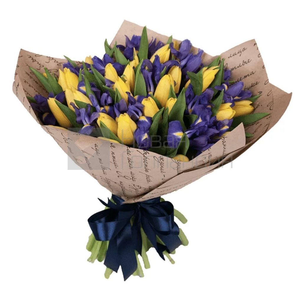 Букет Весенние цвета из ирисов и тюльпанов