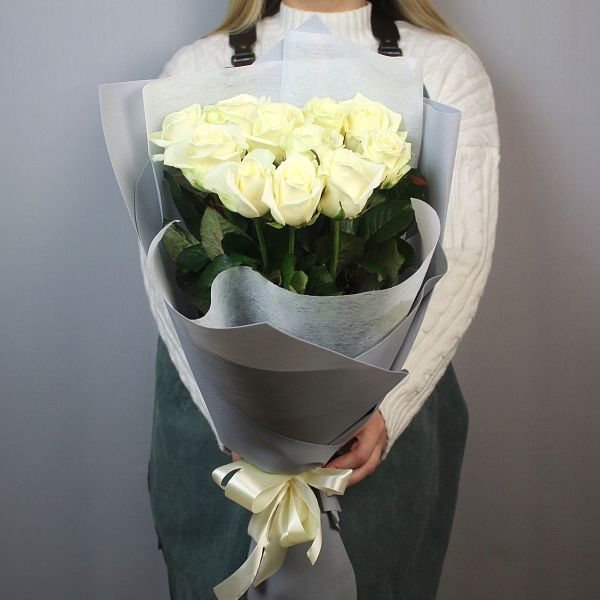 Недорогие букеты роз с доставкой по Москве