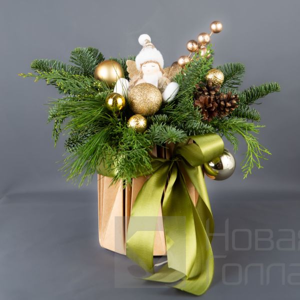 Композиция в крафтовом аквабоксе № 3