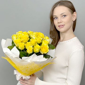 Букет 21 желтая роза 40см Букет 21 желтая роза 40см