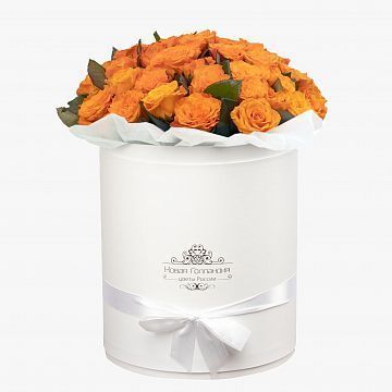 51 оранжевая роза в большой белой шляпной коробке №591 51 оранжевая роза в большой белой шляпной коробке №591