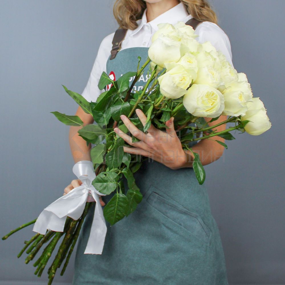 Букет 21 белая роза Премиум Эквадор 70см