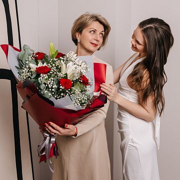 Букет Цветочный рай для любимой мамы Букет Цветочный рай для любимой мамы