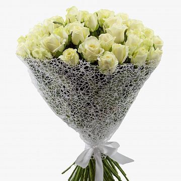 Букет 55 белых роз 50 см. Букет 55 белых роз 50 см.