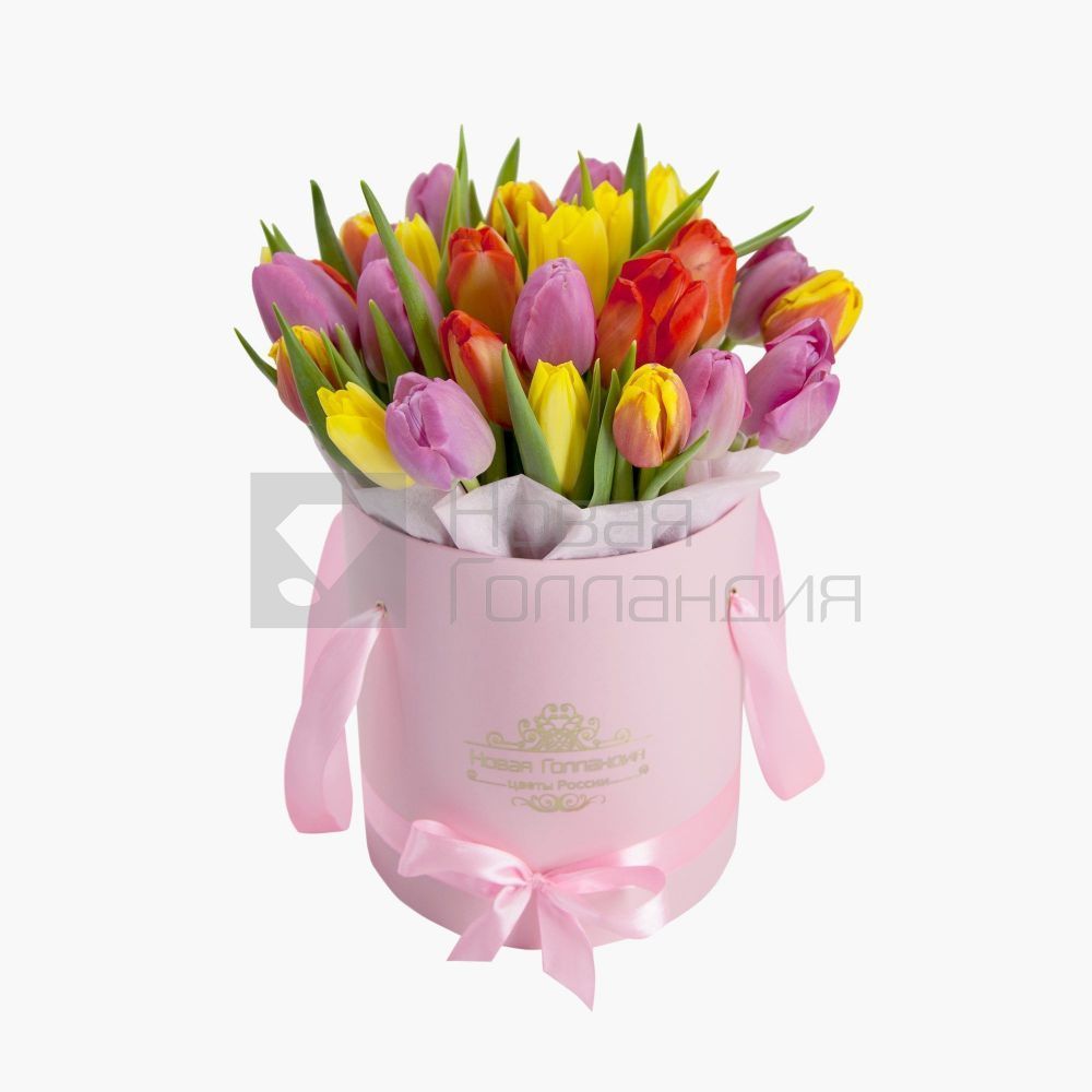 35 тюльпанов микс в розовой шляпной коробке №535