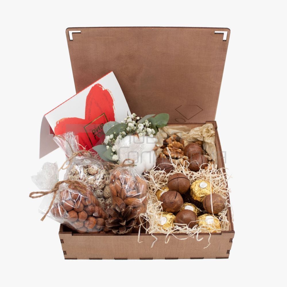 Подарок в деревянной коробке (4)