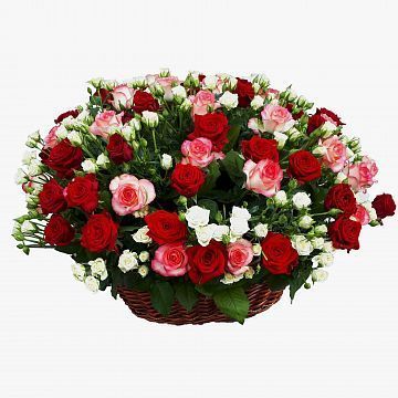Композиция Графиня из роз в большой корзине Композиция Графиня из роз в большой корзине