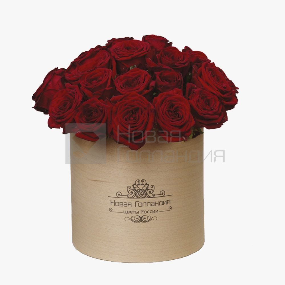 31 Красная роза в деревянной шляпной коробке №24