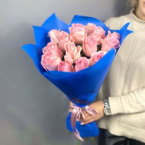 Букет 15 розовых роз Эквадор 50 см