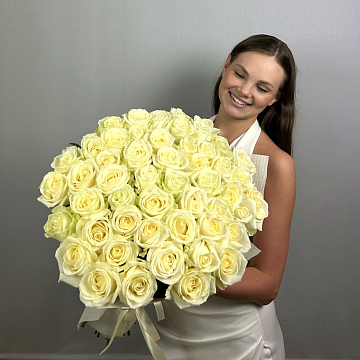 Букет 51 белая роза 70см