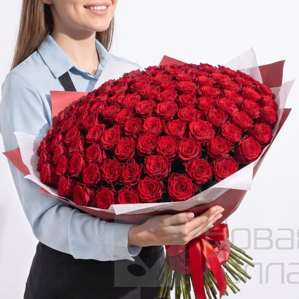 Букет 101 красная роза 70см
