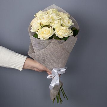 Букет 11 белых роз 50 см (15)