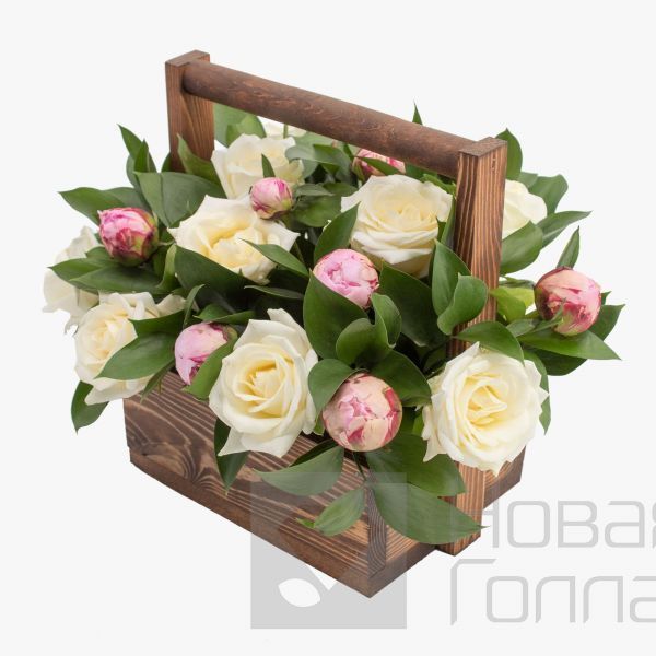 Деревянный ящик Пионы с розой