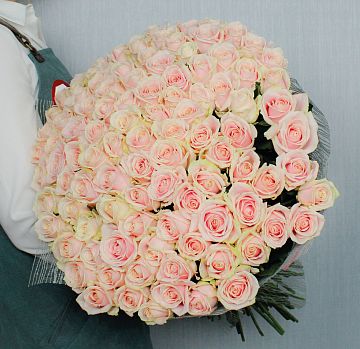 Букет 101 нюдовая роза 50 см Букет 101 нюдовая роза 50 см