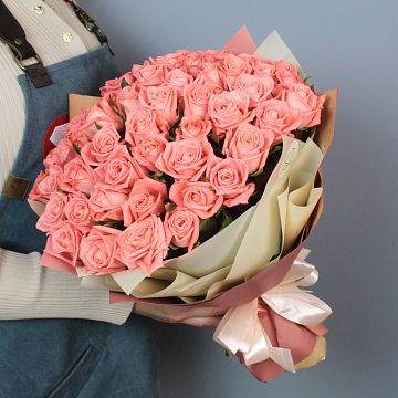 Букет 51 коралловая роза 40 см Букет 51 коралловая роза 40 см