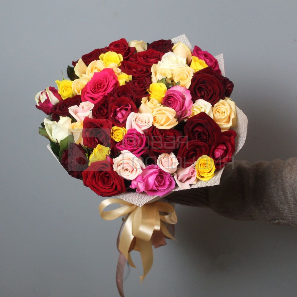 Букет 51 роза микс сорт II