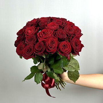 Букет 25 красных роз 40 см Букет 25 красных роз 40 см