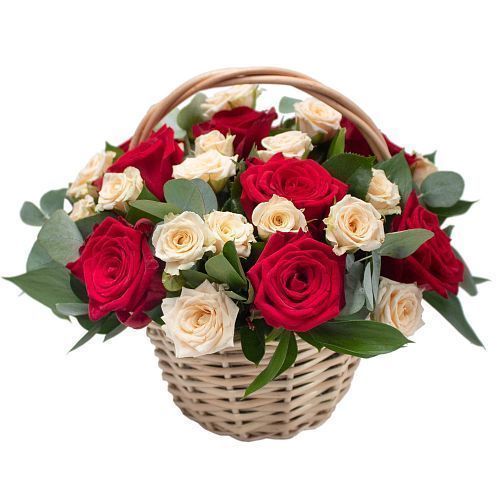 Милый сюрприз в корзине