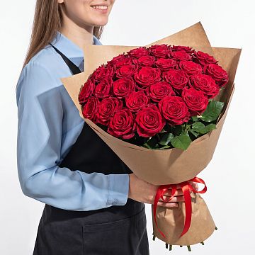 Букет 35 красных роз 40 см