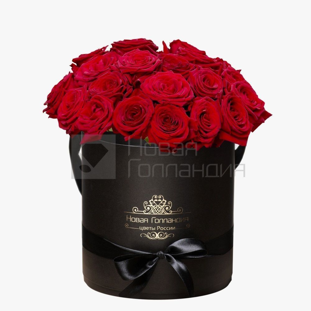 25 красных роз в черной шляпной коробке №49