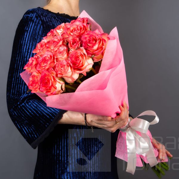 Букет 21 розовая роза  60 см
